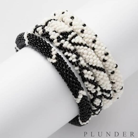 New Plunder "Eleanora" Black and Cream Seed Bead Bracelets (7") - Picture 1 of 7